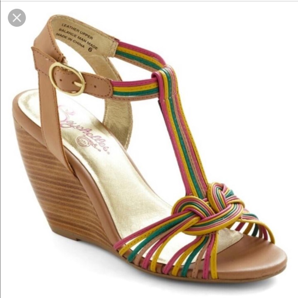 EUC Seychelles 7.5 Rainbow T-Strap Wedges